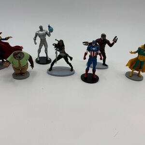 Marvel Action Figures Avengers/Guardians of the Galaxy.